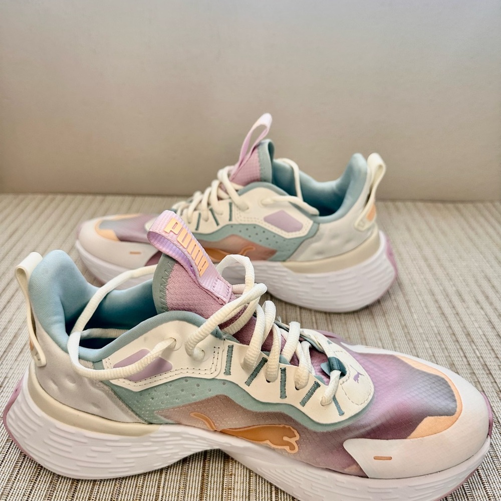 PUMA Softride Women’s Running Shoes Multicolor Pastel Size 8.5 - Picture 3 of 8